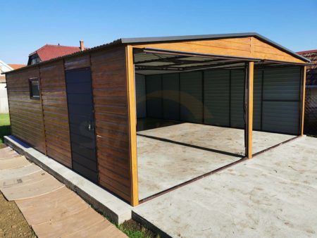 Plechová garáž 6×5×2,5 - zlatý dub (imitácia dreva)/antracitová šedá RAL 7016 MAT, sedlová strecha, výklopná brána, dvere